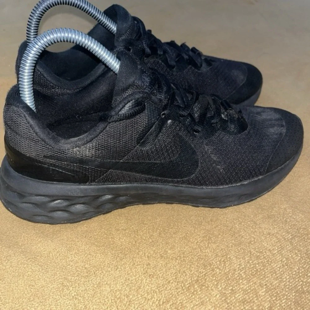 Women's Size 7 Nike Revolution 6‎ NN (GS) Shoes Black Dark Smoke DD1096-001 Gym